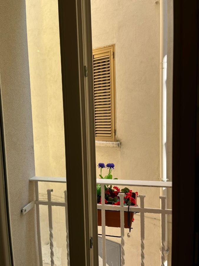 Aura B&B 巴里 外观 照片